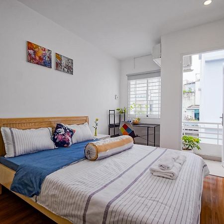 Adora Bui Vien Homestay Хошимин Екстериор снимка