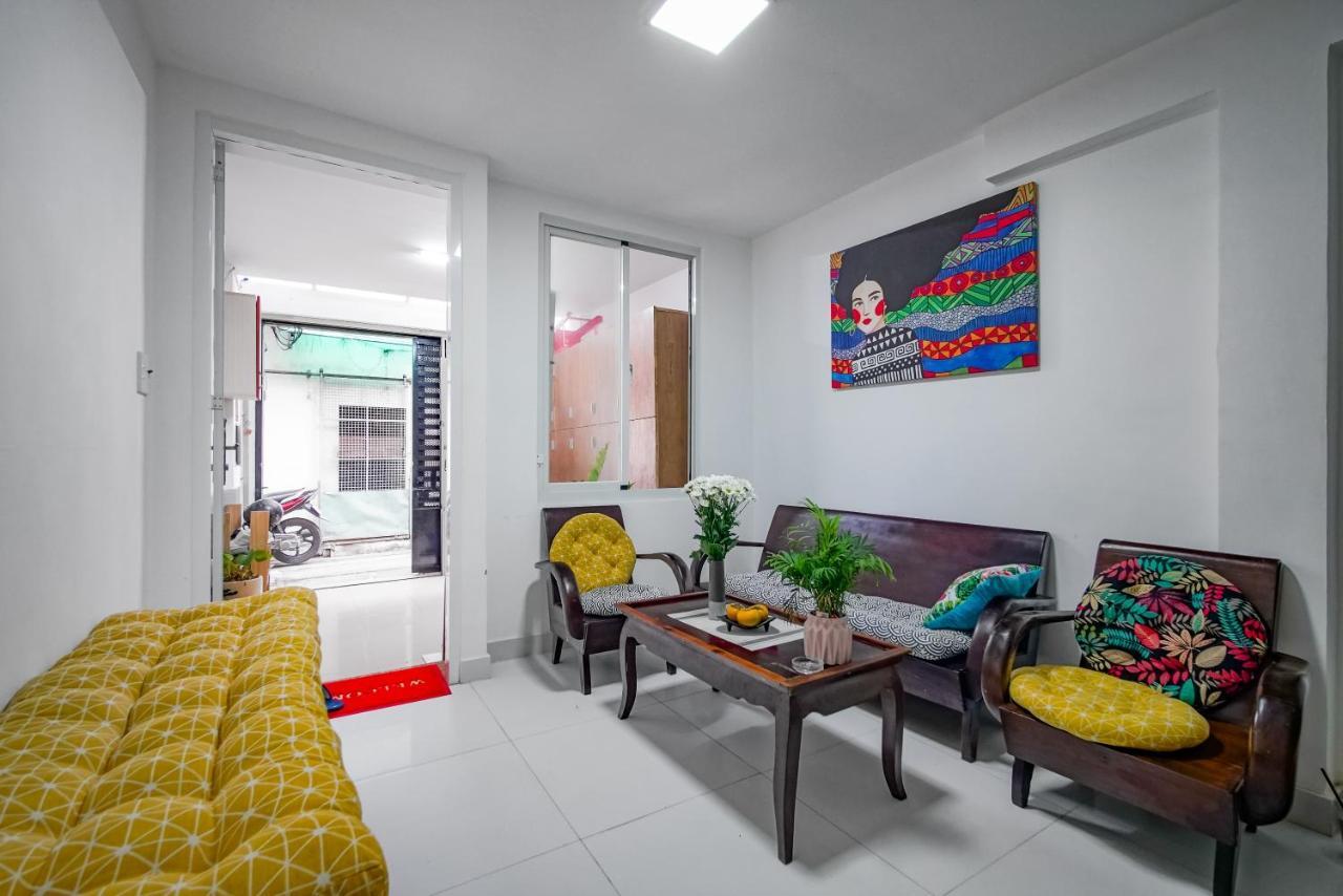 Adora Bui Vien Homestay Хошимин Екстериор снимка