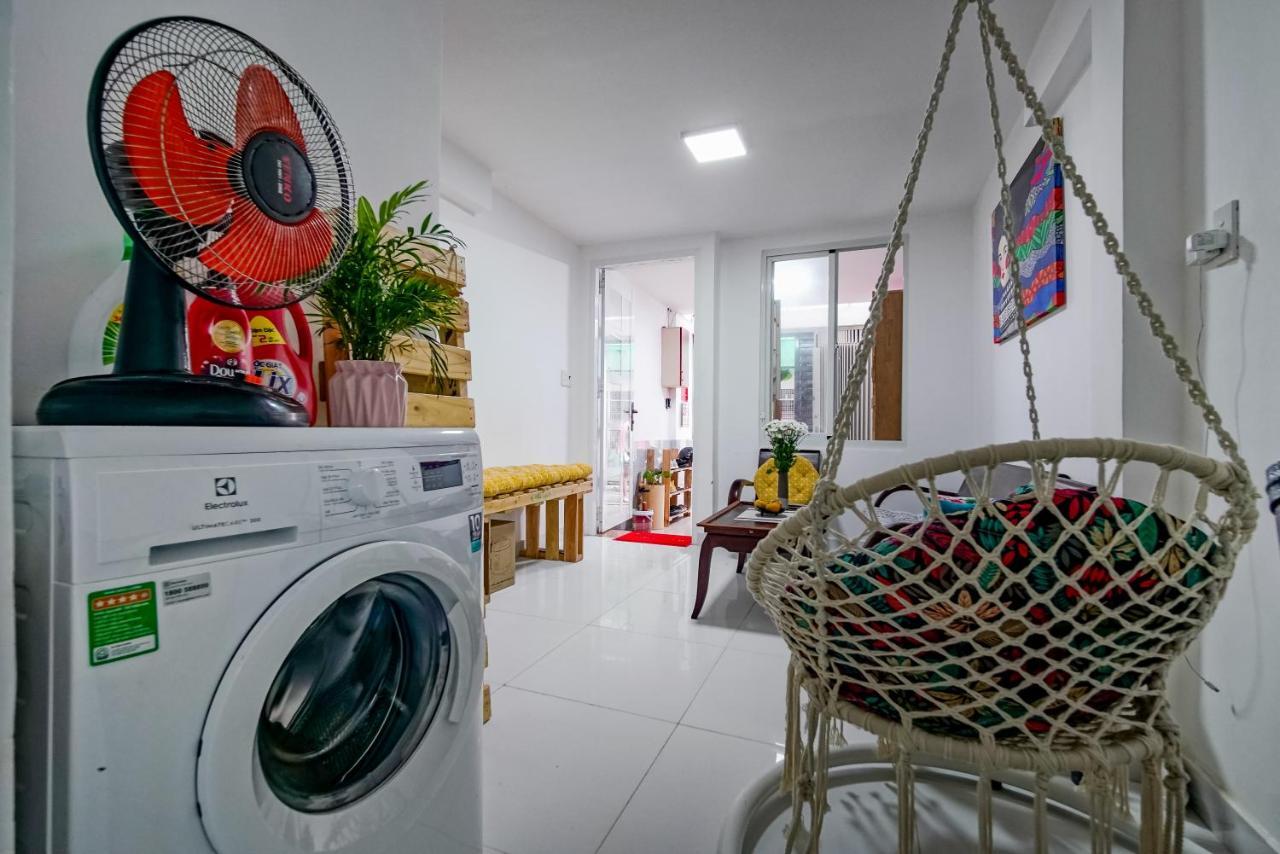 Adora Bui Vien Homestay Хошимин Екстериор снимка